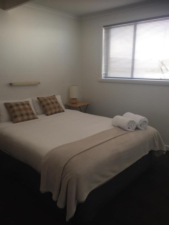 Old Pier Apartments Bridport Luaran gambar