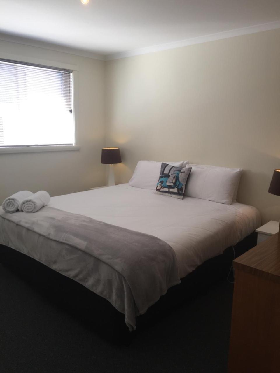 Old Pier Apartments Bridport Luaran gambar